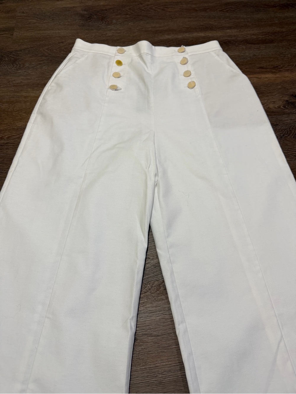 NWT BCBGMAXAZRIA White Sailor Button Cropped Wide Leg Pants Large 34 x 25 - Picture 4 of 9